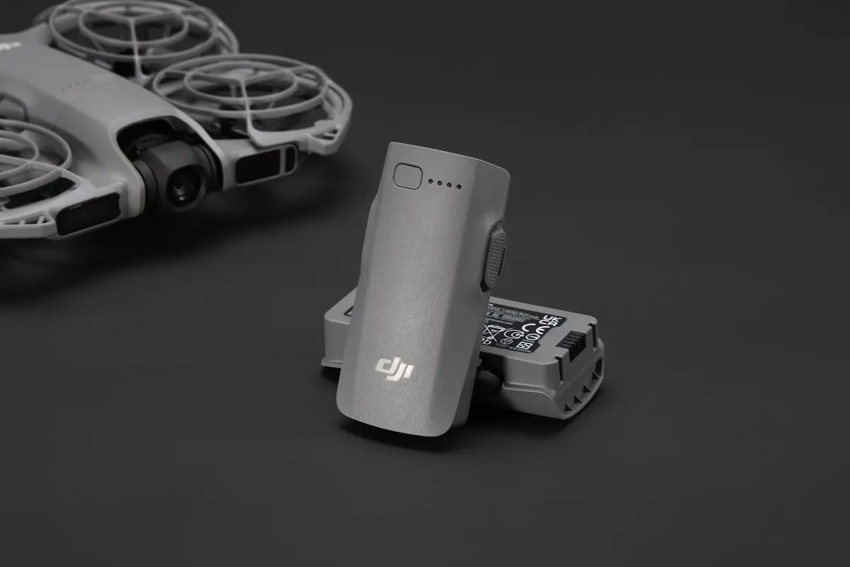 DJI Neo 2 Intelligent Flight Battery lightweight design